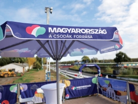 Parasol Reklamowy Magyarorszag